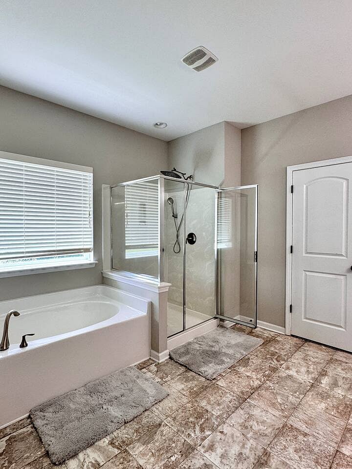 Furnished Finder property 1033091_1 photo 5