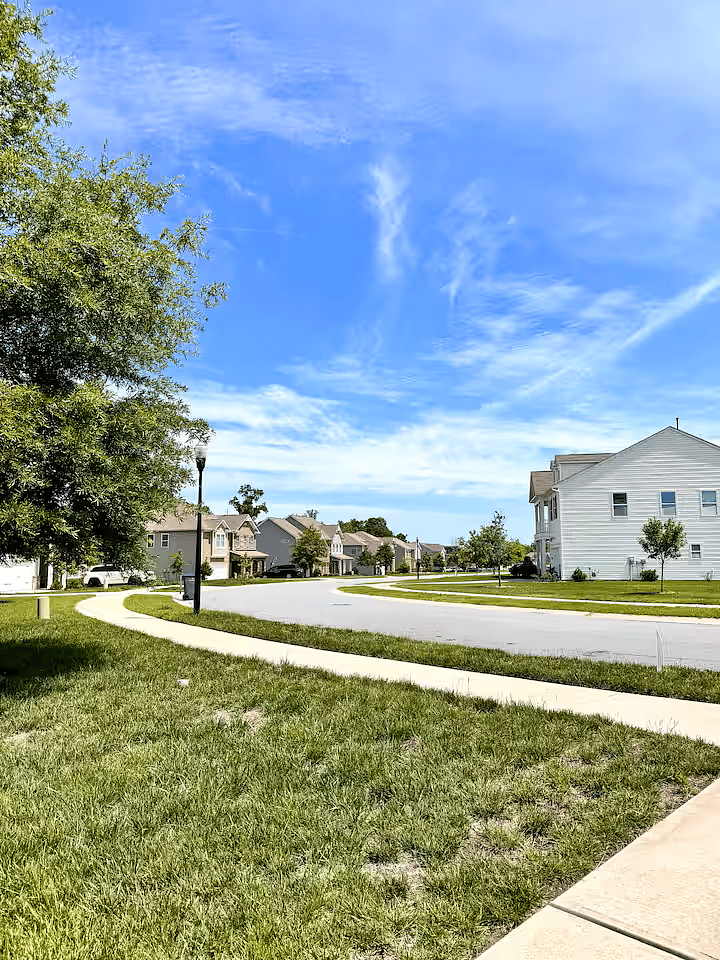 Furnished Finder property 1033091_1 photo 40