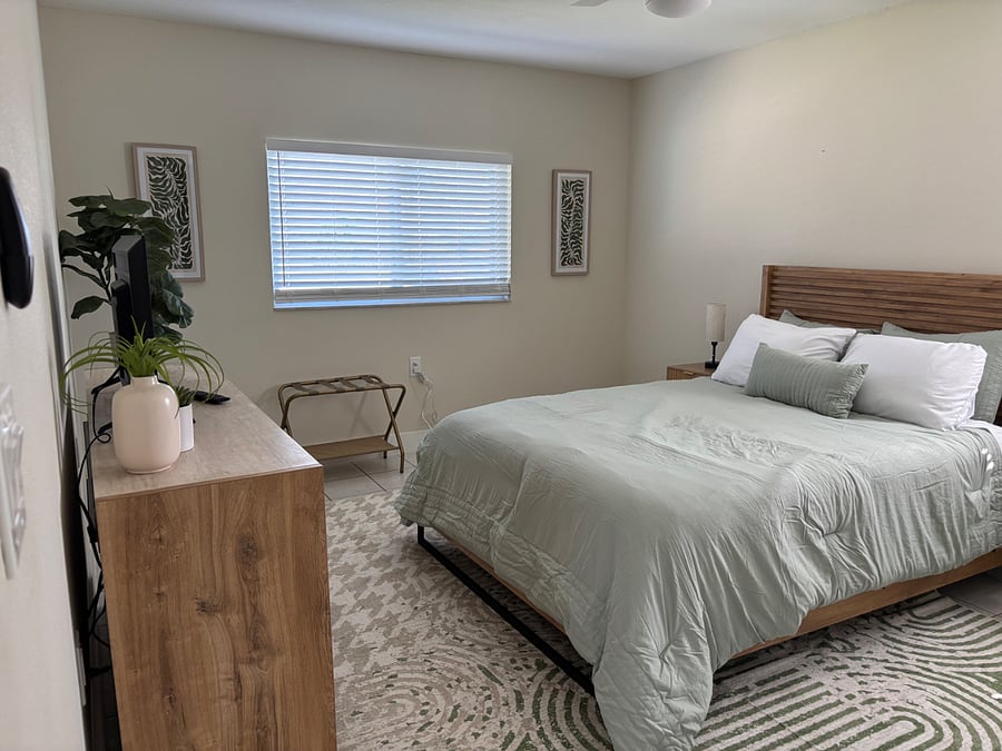 Furnished Finder property 1033100_1 photo 6