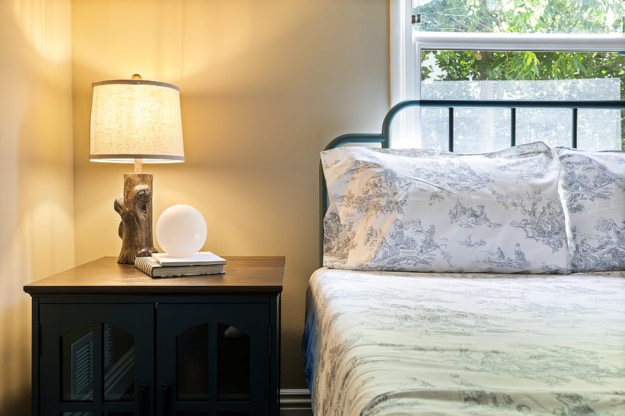 1st floor bedroom with one queen bed