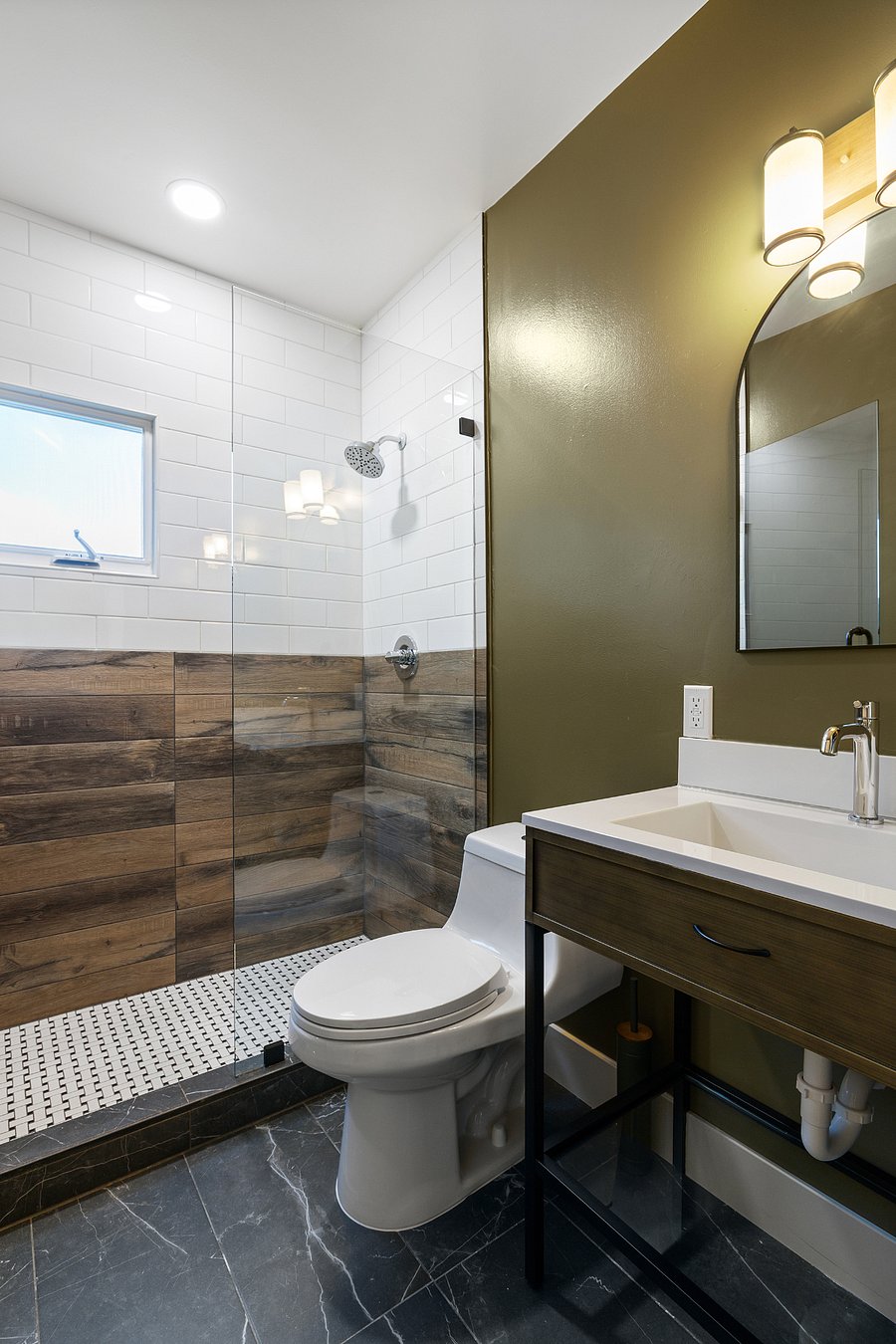 2F full bath