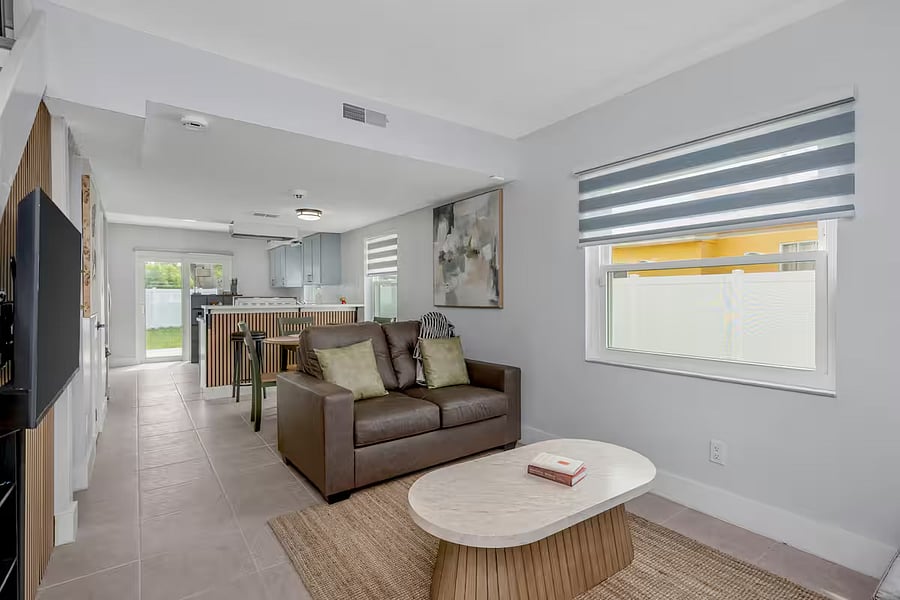 Furnished Finder property 1033119_1 photo 1
