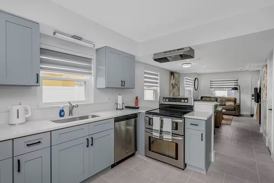 Furnished Finder property 1033119_1 photo 7