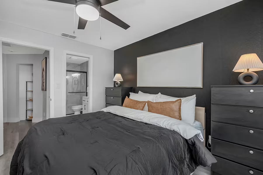Furnished Finder property 1033119_1 photo 16