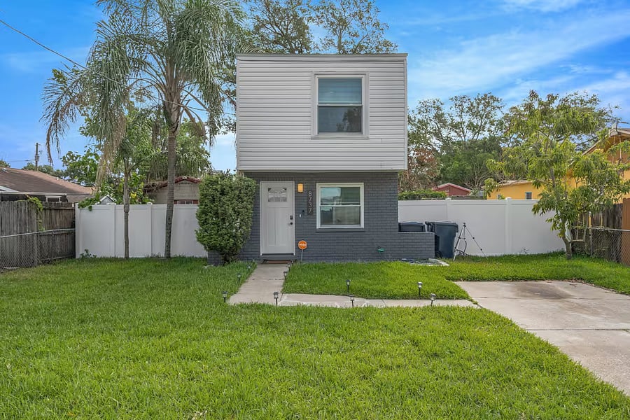 Furnished Finder property 1033119_1 photo 25