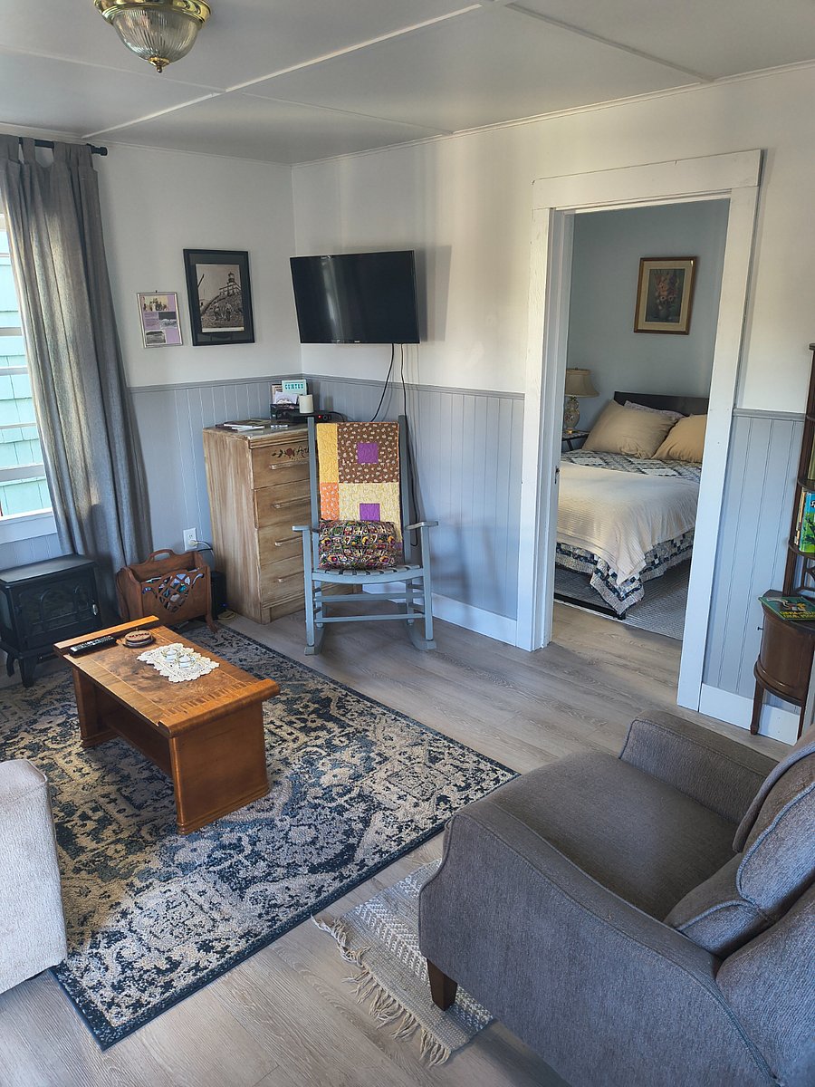 Furnished Finder property 1033120_1 photo 5