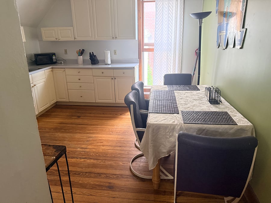 Furnished Finder property 1033122_1 photo 8
