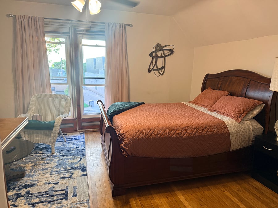 Furnished Finder property 1033122_1 photo 3