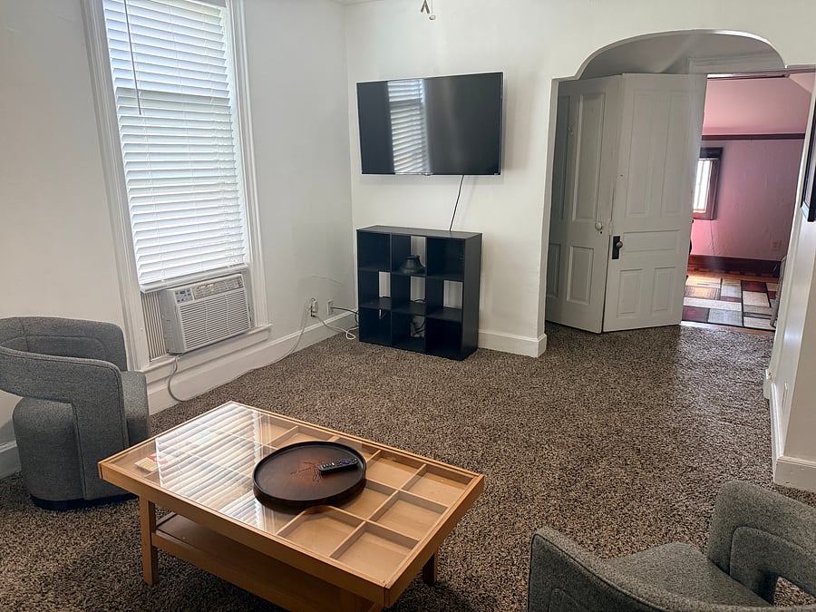 Furnished Finder property 1033122_1 photo 7