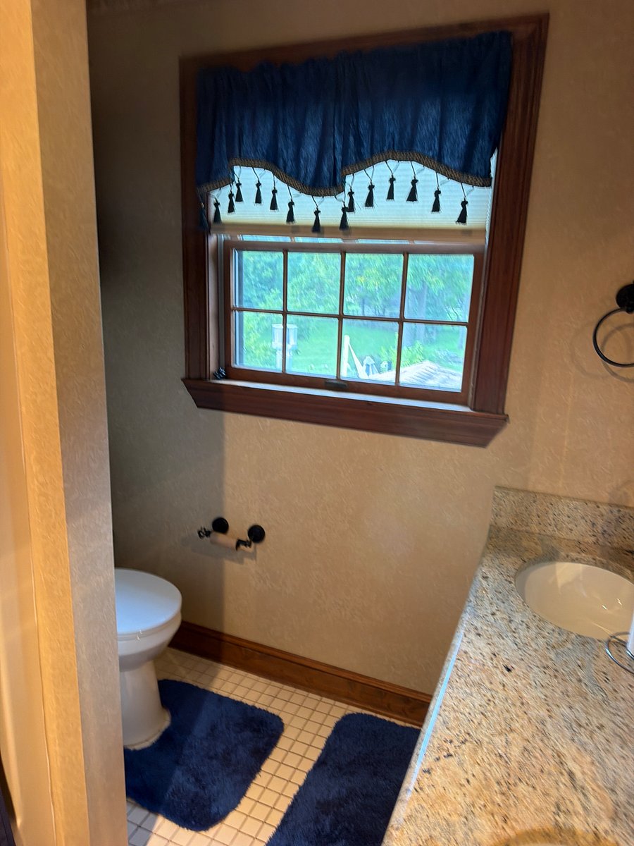 Furnished Finder property 1033126_1 photo 13