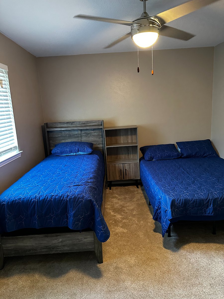 Furnished Finder property 1033128_1 photo 4