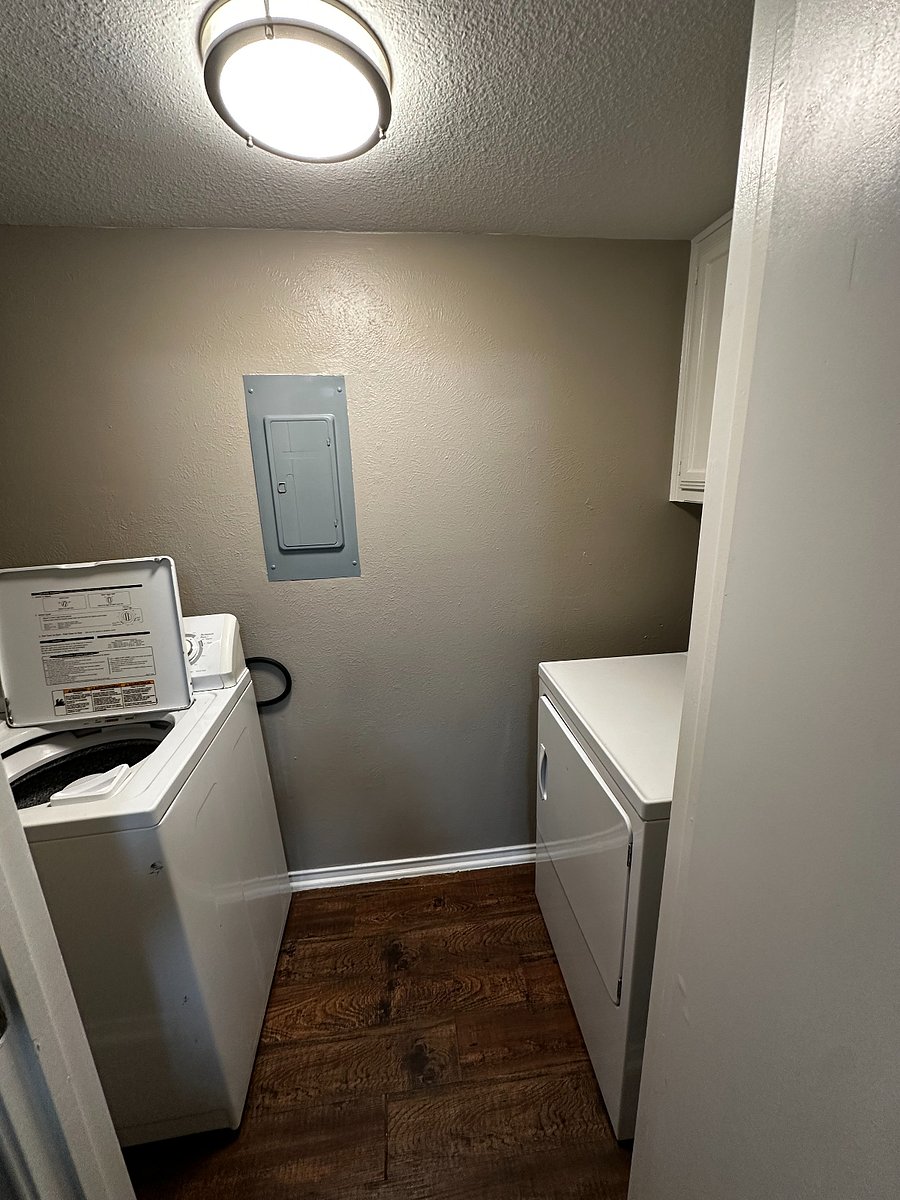 Furnished Finder property 1033128_1 photo 7