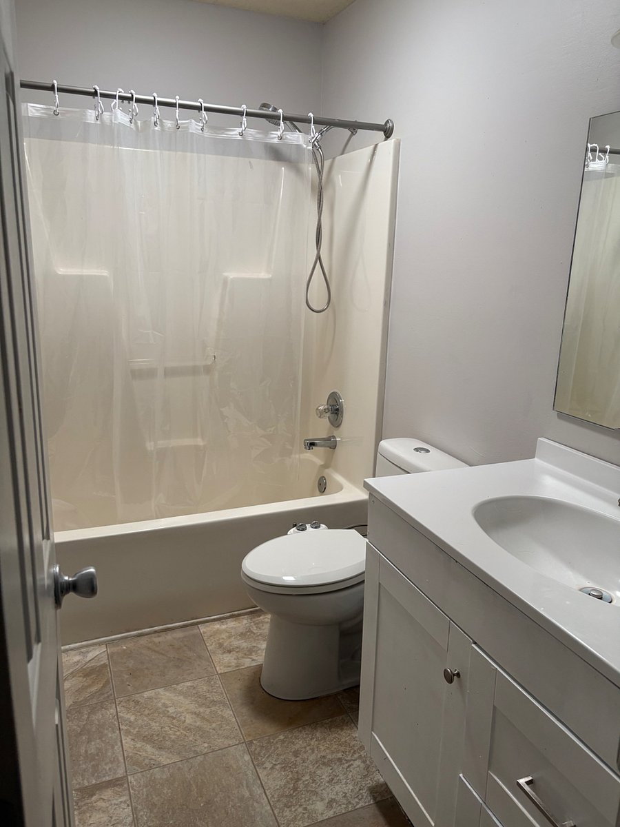 Furnished Finder property 1033142_1 photo 2
