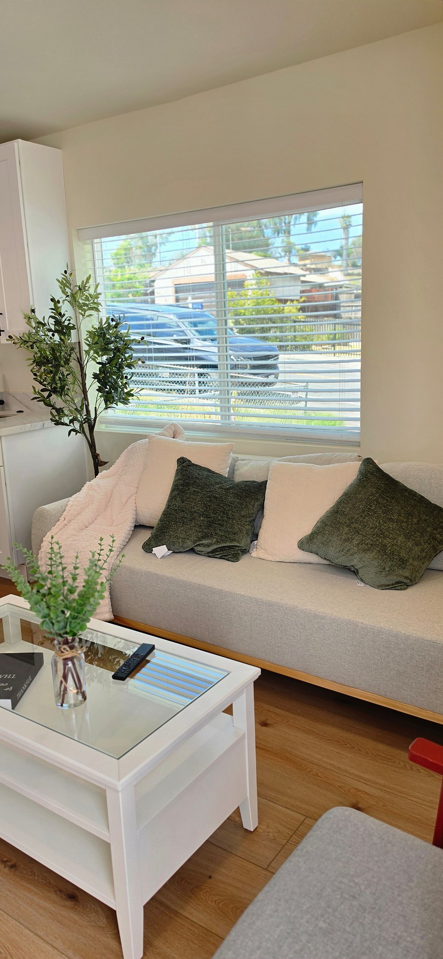 Furnished Finder property 1033152_1 photo 4