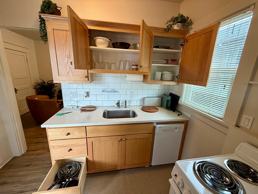 Furnished Finder property 1033158_1 photo 5