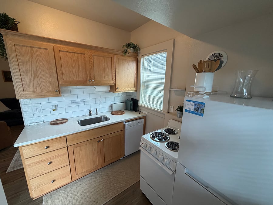 Furnished Finder property 1033158_1 photo 10
