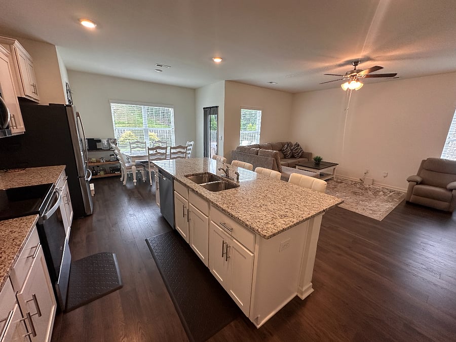 Furnished Finder property 1033171_1 photo 4