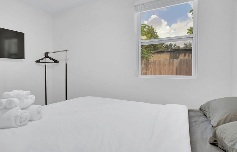 Furnished Finder property 1033179_1 photo 23