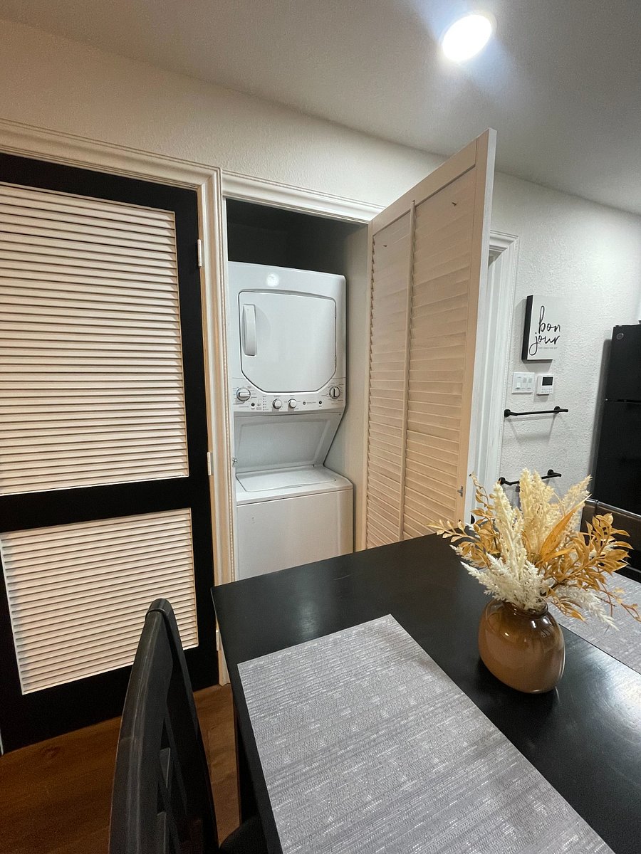 Furnished Finder property 1033181_1 photo 3