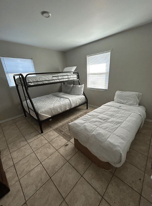 Furnished Finder property 1033190_1 photo 15