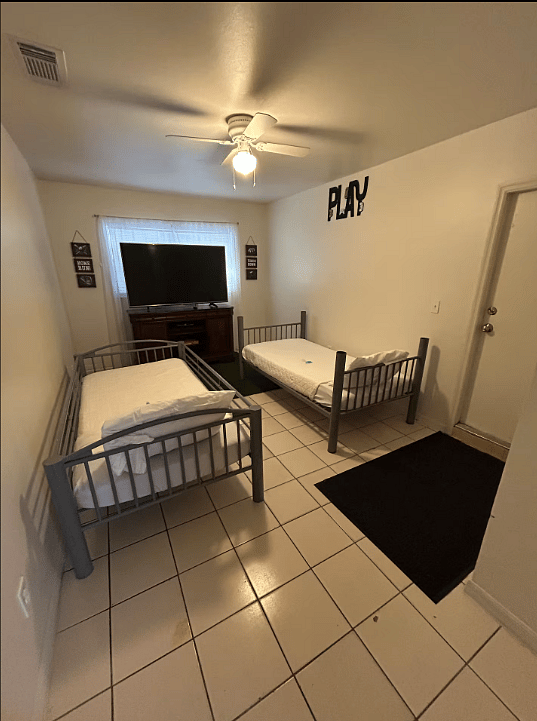 Furnished Finder property 1033190_1 photo 16