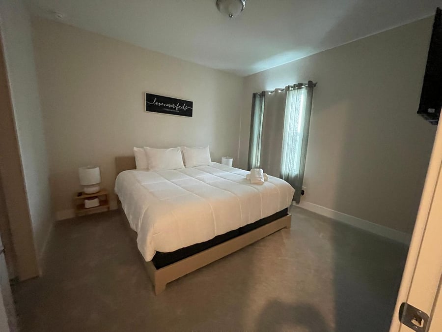 Furnished Finder property 1033192_1 photo 8