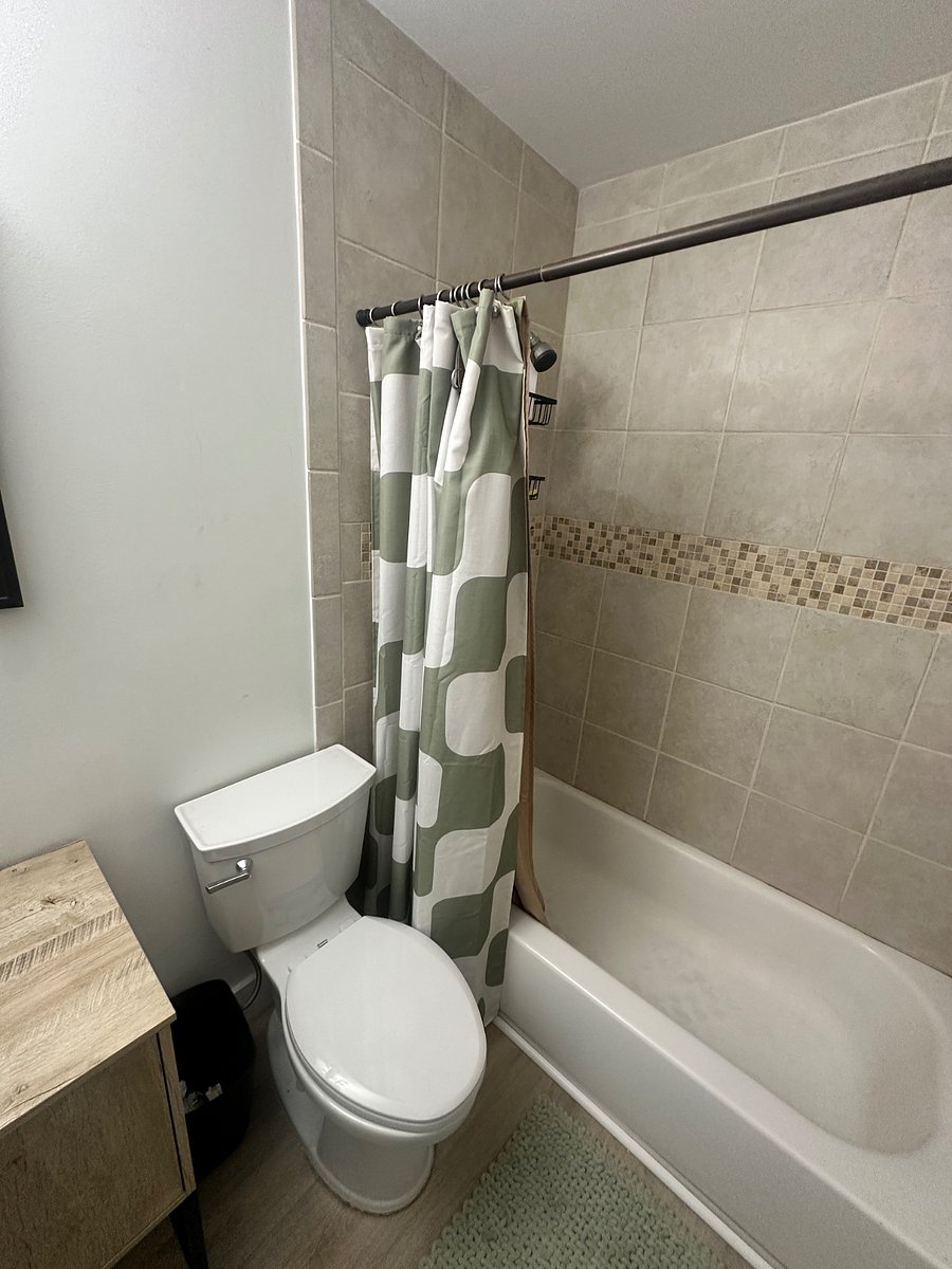 Furnished Finder property 1033196_1 photo 7