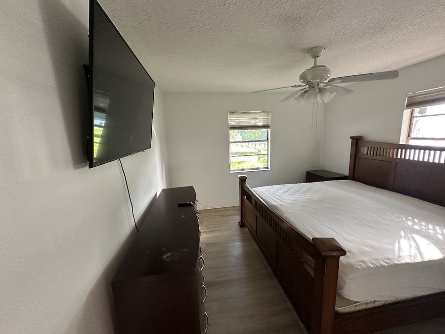 Furnished Finder property 1033196_1 photo 2