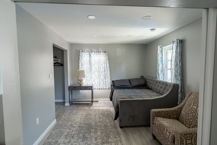 Furnished Finder property 1033207_1 photo 3