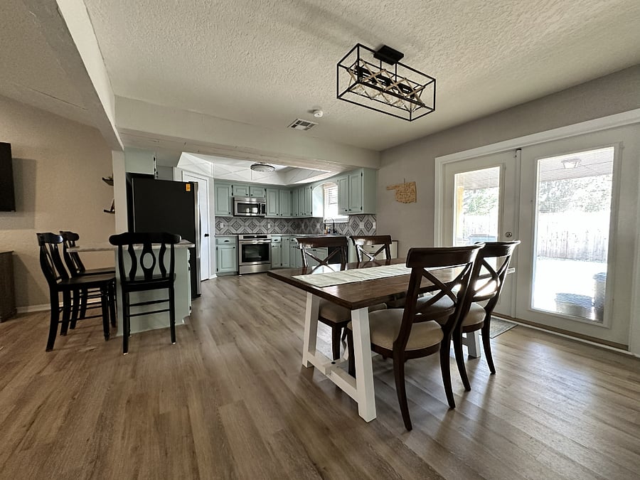 Furnished Finder property 1033211_1 photo 4