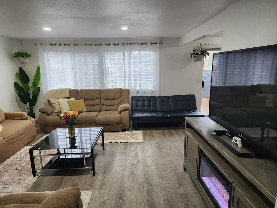 Furnished Finder property 1033224_1 photo 3