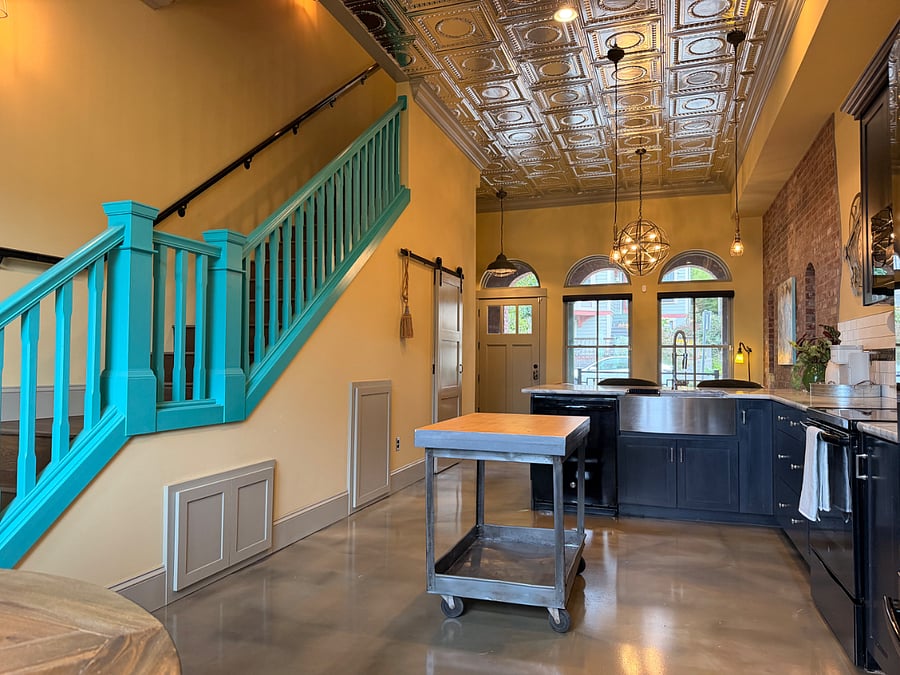 Kitchen/Dining