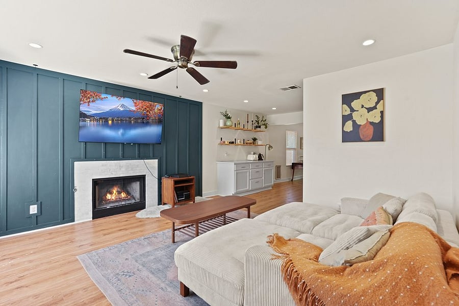 Furnished Finder property 1033232_1 photo 1