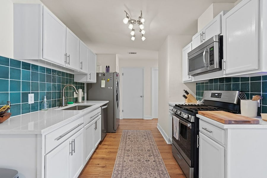 Furnished Finder property 1033232_1 photo 11