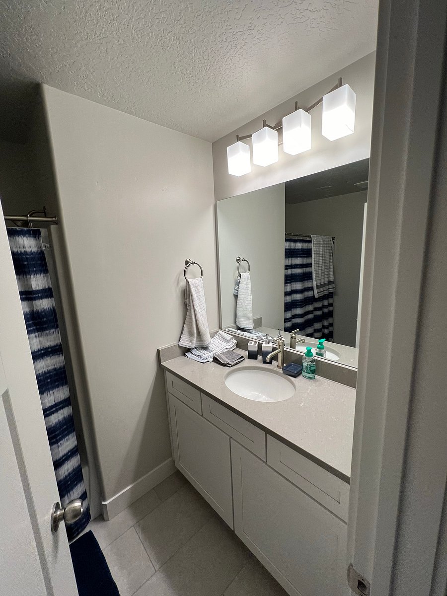 Furnished Finder property 1033237_1 photo 4