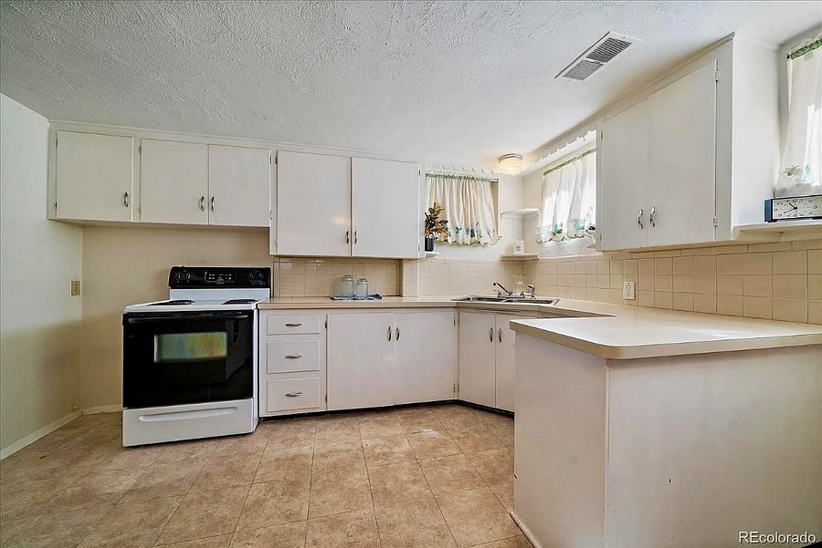 Furnished Finder property 1033256_1 photo 7