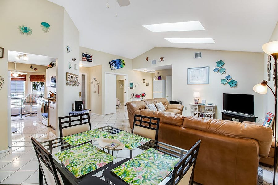 Furnished Finder property 1033263_1 photo 6