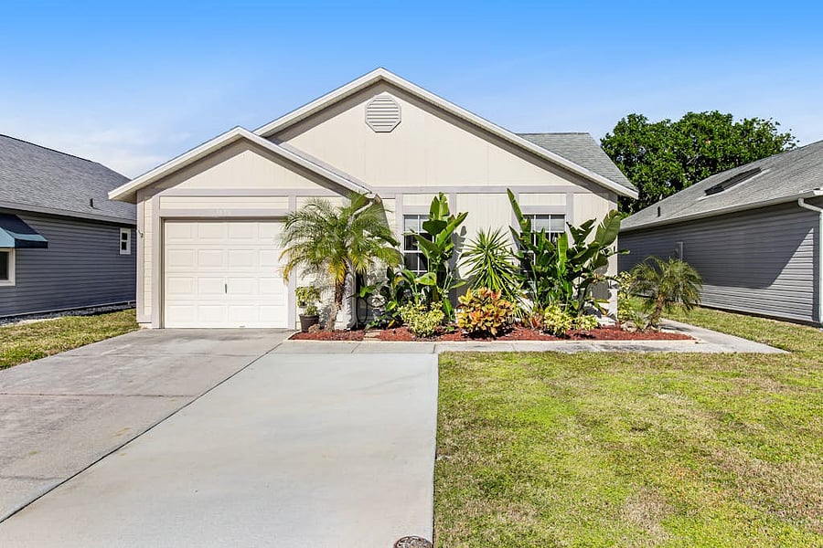 Furnished Finder property 1033263_1 photo 1