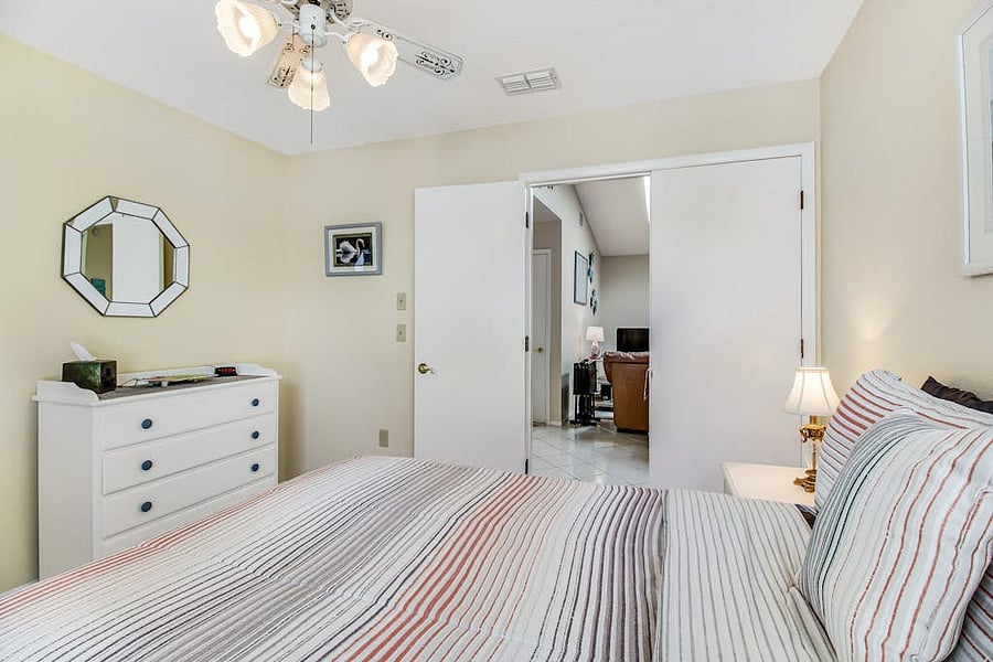 Furnished Finder property 1033263_1 photo 31