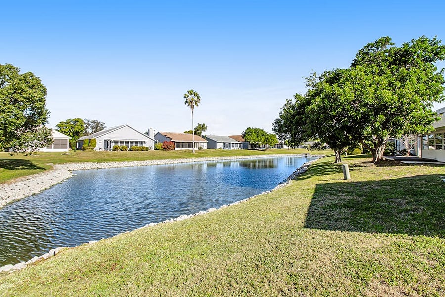 Furnished Finder property 1033263_1 photo 18
