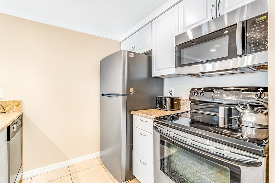 Furnished Finder property 1033264_1 photo 38