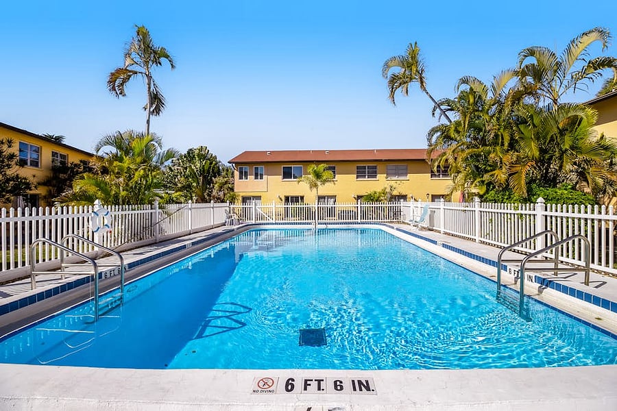 Furnished Finder property 1033269_1 photo 3