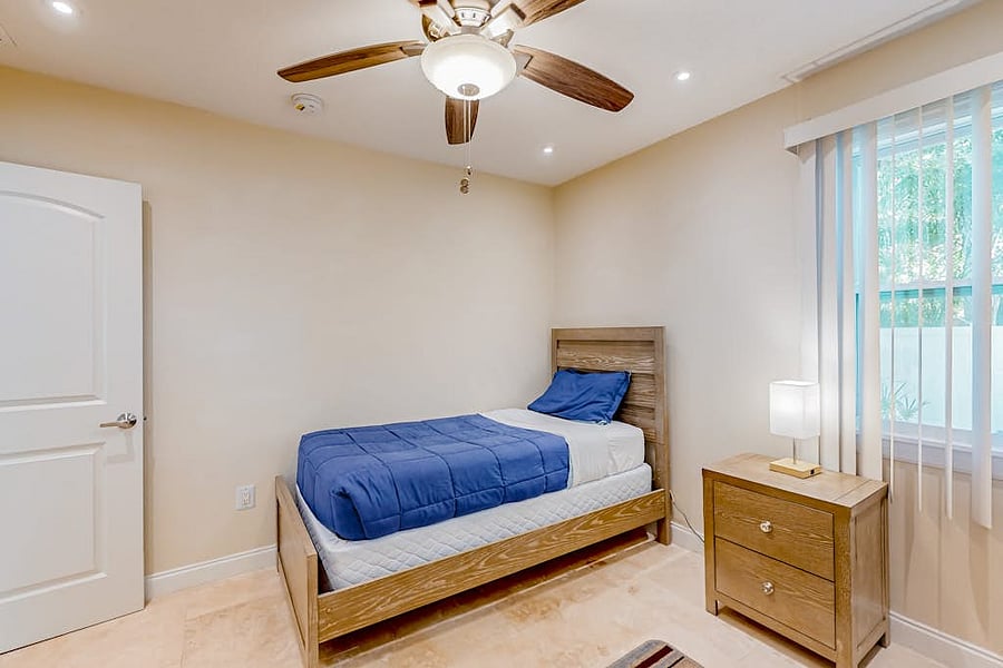 Furnished Finder property 1033287_1 photo 25