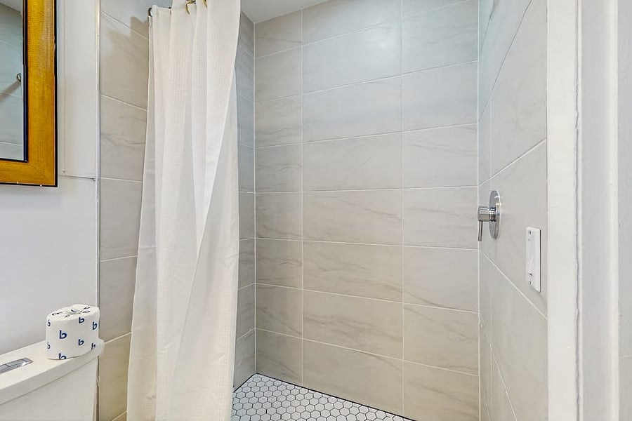 Furnished Finder property 1033289_1 photo 15