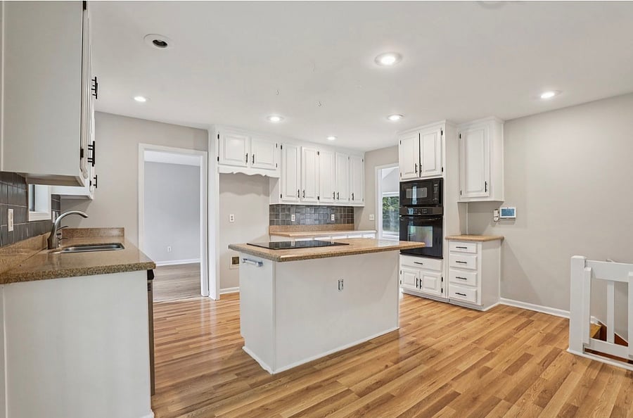 Furnished Finder property 1033296_1 photo 3