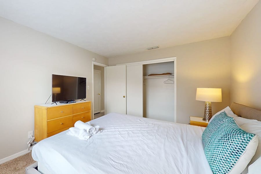 Furnished Finder property 1033304_1 photo 23