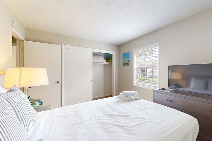 Furnished Finder property 1033304_1 photo 26
