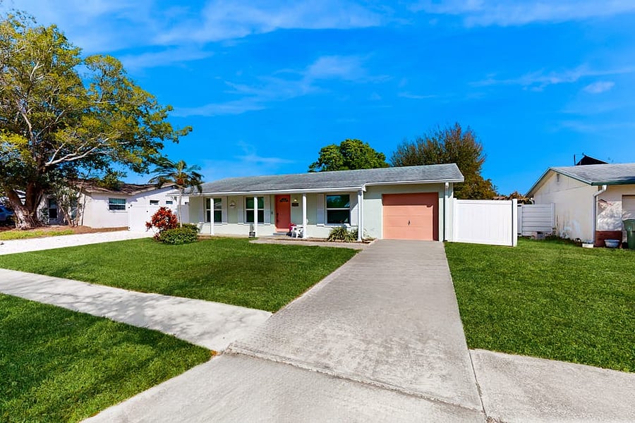 Furnished Finder property 1033305_1 photo 2