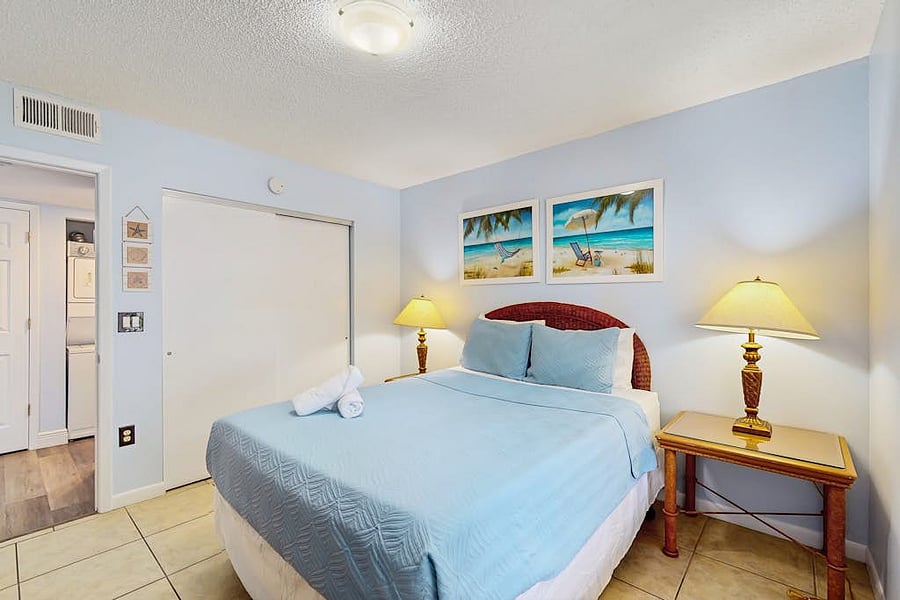 Furnished Finder property 1033311_1 photo 22