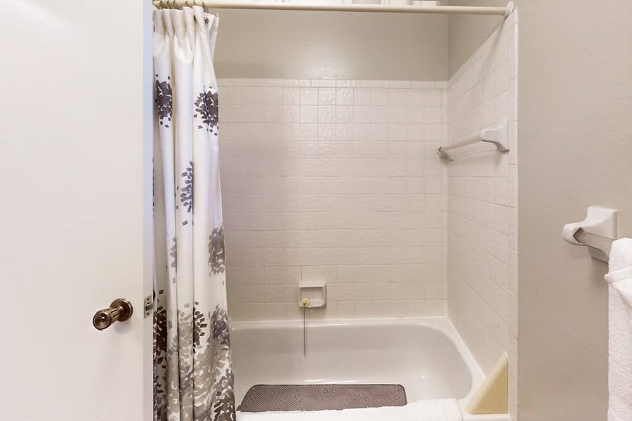 Furnished Finder property 1033313_1 photo 20